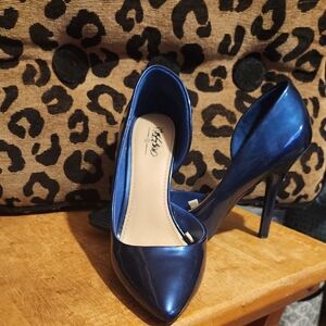 mossimo patent blue high heels size 7
